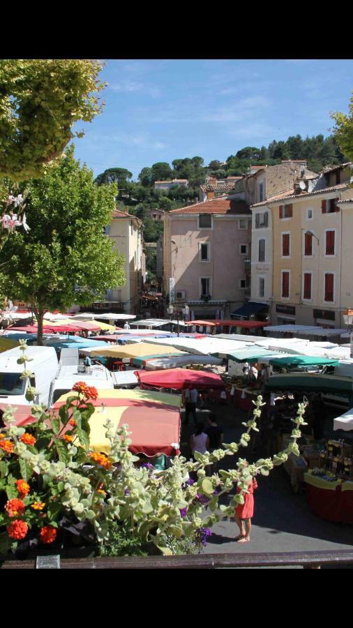 Appartement En Plein Centre Ville Apt Dış mekan fotoğraf